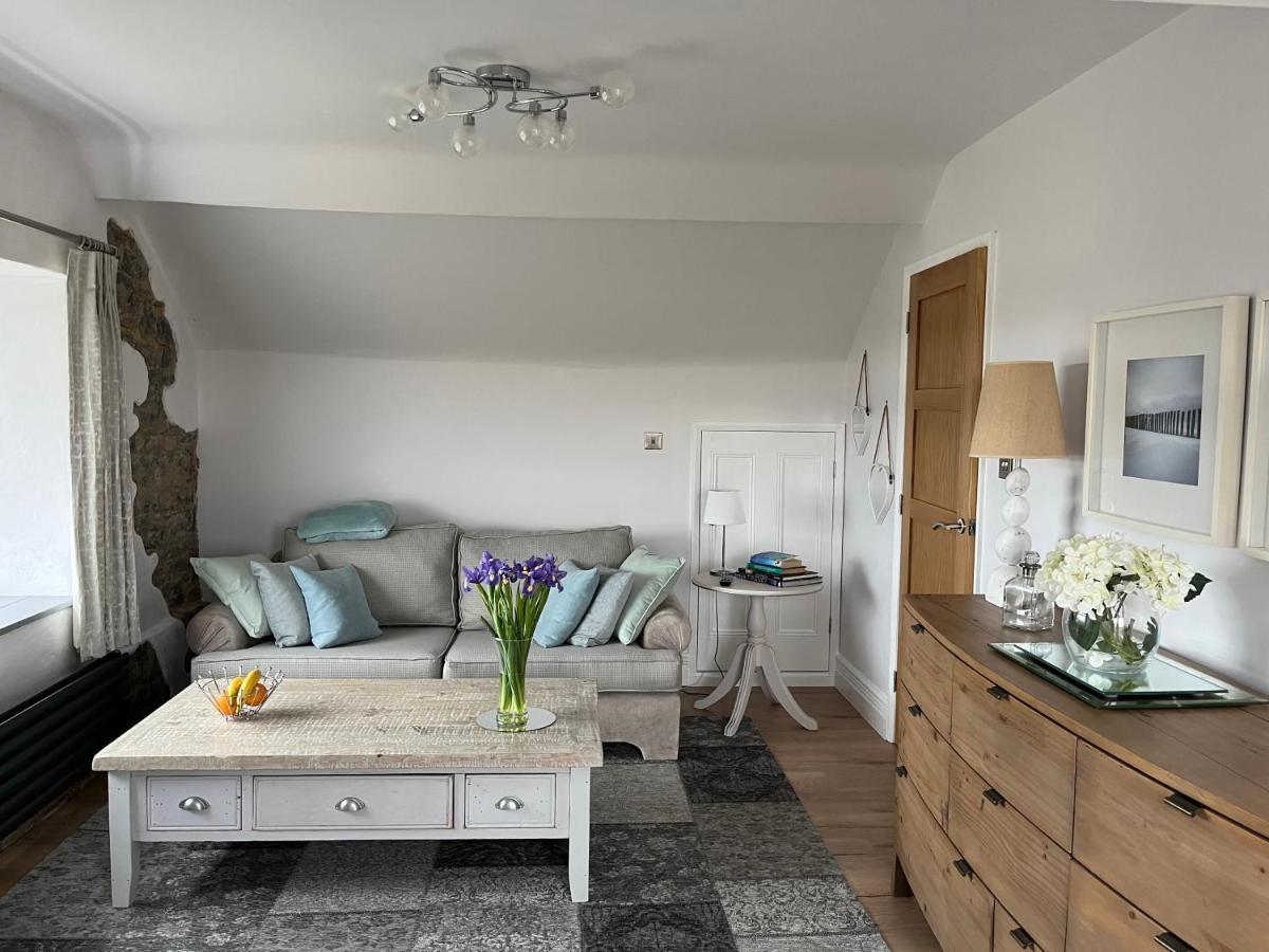 Woodlands Coastal Apartment Southerndown Екстериор снимка